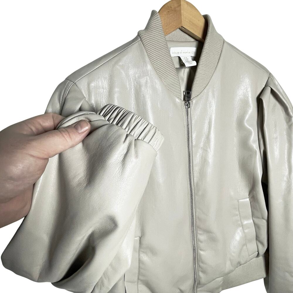 HOUSE OF HARLOW Women’s Stone Gray Vegan Leather Puff Sleeve Bomber - Picture 2 of 4